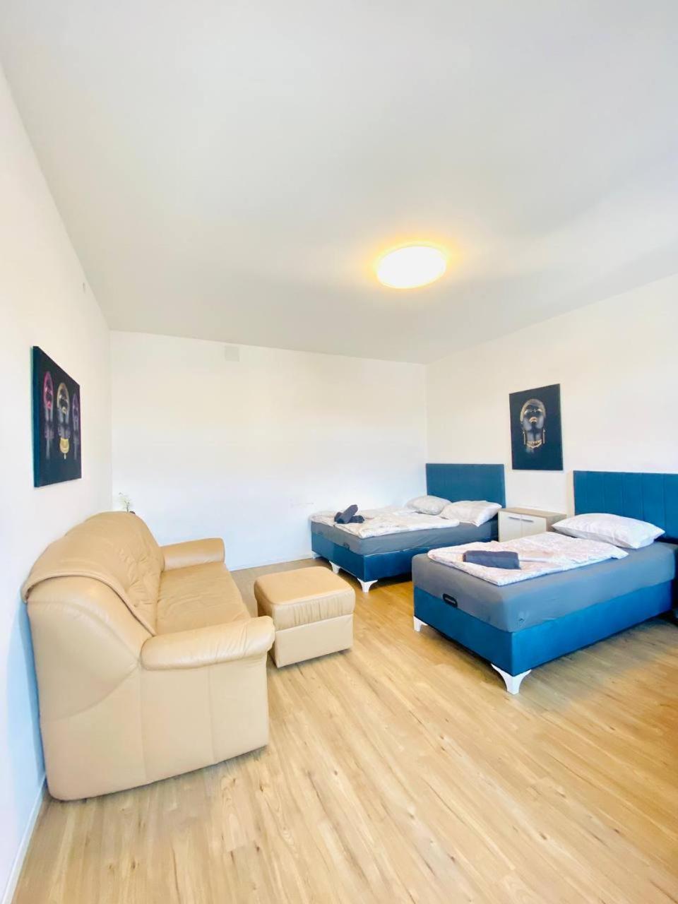 Comfort In Floridsdorf Area Sd Privatunterkunft *